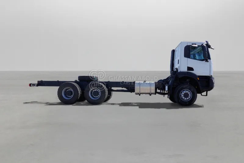 Iveco T-WAY AD380T47H 6X6 R22.5 Tyres Chassis - Cab chassis truck: picture 5 Iveco T-WAY AD380T47H 6X6 R22.5 Tyres Chassis - Cab chassis truck: picture 5