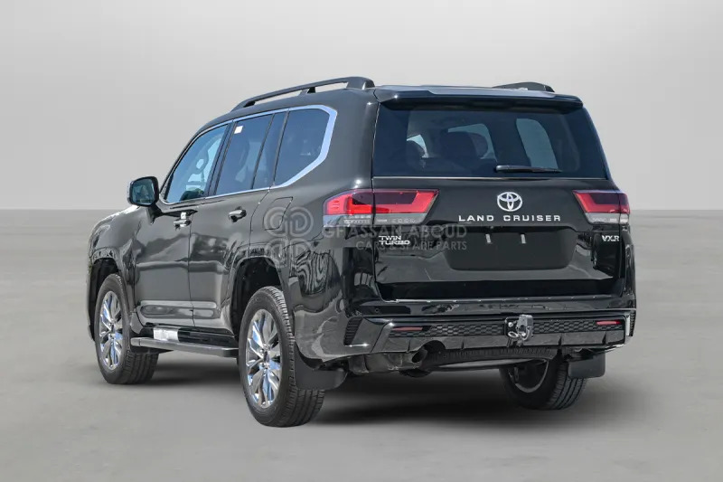 Toyota Land Cruiser 300 - SUV: picture 4 Toyota Land Cruiser 300 - SUV: picture 4