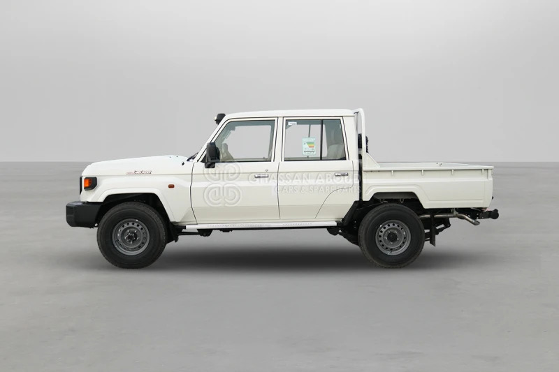 Toyota Land Cruiser Pick Up LC79 4X4 DC - Pickup truck: picture 3 Toyota Land Cruiser Pick Up LC79 4X4 DC - Pickup truck: picture 3