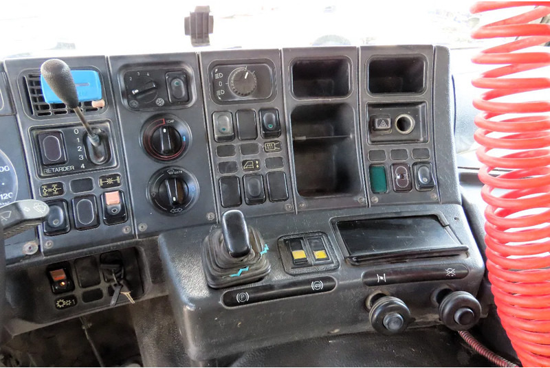 Tipper Scania P113-360 8x4 FULL SPRING! SUPER CONDITION!: picture 18 Tipper Scania P113-360 8x4 FULL SPRING! SUPER CONDITION!: picture 18