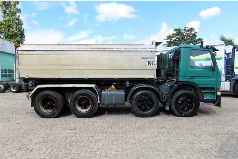 Tipper Scania P113-360 8x4 FULL SPRING! SUPER CONDITION!: picture 12 Tipper Scania P113-360 8x4 FULL SPRING! SUPER CONDITION!: picture 12