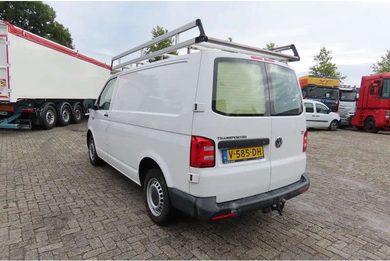 Volkswagen Transporter 2.0 TDI, Airco, 3 peson, APK tot 06/06/2026 - Small van: picture 5 Volkswagen Transporter 2.0 TDI, Airco, 3 peson, APK tot 06/06/2026 - Small van: picture 5