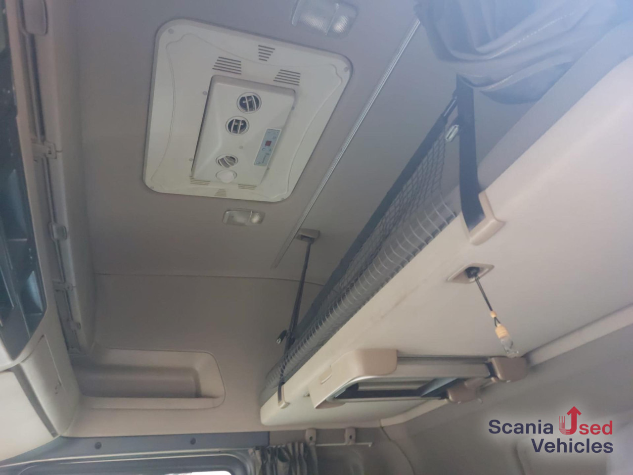 SCANIA R 410 LA4X2MNA Euro 6 Topline Streamline - Tractor unit: picture 3 SCANIA R 410 LA4X2MNA Euro 6 Topline Streamline - Tractor unit: picture 3