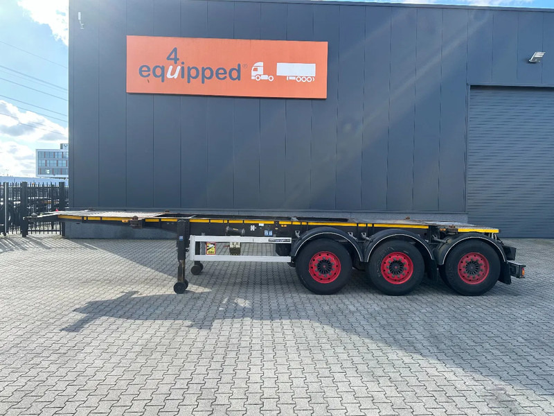 Burg 20FT ADR (EX/II, EX/III, FL, AT), Leergewicht : 3.690kg, SAF INTRADISC, 2x Liftachse, NL-Chassis - Container transporter/ Swap body semi-trailer: picture 2 Burg 20FT ADR (EX/II, EX/III, FL, AT), Leergewicht : 3.690kg, SAF INTRADISC, 2x Liftachse, NL-Chassis - Container transporter/ Swap body semi-trailer: picture 2