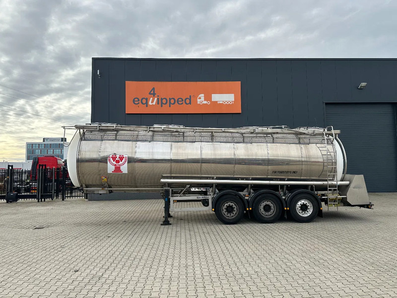 Feldbinder LEVENSMIDDELEN / FOOD / LEBENSMITTEL / 33.500L / 3-COMP / POMP / NL-trailer / APK: 09-2026, 10x beschikbaar - Tank semi-trailer: picture 3 Feldbinder LEVENSMIDDELEN / FOOD / LEBENSMITTEL / 33.500L / 3-COMP / POMP / NL-trailer / APK: 09-2026, 10x beschikbaar - Tank semi-trailer: picture 3