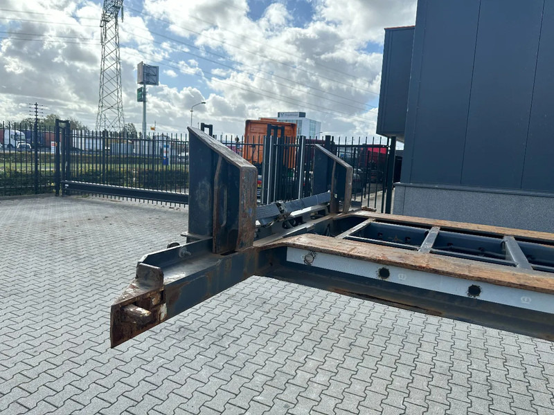 Container transporter/ Swap body semi-trailer Krone 45FT HC, empty weight: 4.220kg, BPW + drumbrakes, NL-Chassis, APK: 25/11/2025, 2x available: picture 9