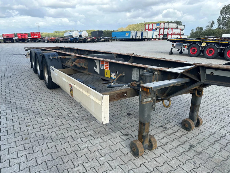 Container transporter/ Swap body semi-trailer Krone 45FT HC, empty weight: 4.220kg, BPW + drumbrakes, NL-Chassis, APK: 25/11/2025, 2x available: picture 16