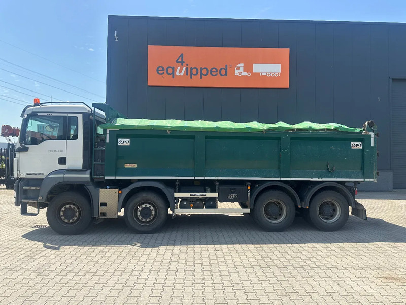 MAN TGS 35.440 AJK HARDOX KIPPER (16.5m3), 8x4, MANUAL, EURO-5, TWIN-STEER, BIG AXLES - Tipper: picture 4 MAN TGS 35.440 AJK HARDOX KIPPER (16.5m3), 8x4, MANUAL, EURO-5, TWIN-STEER, BIG AXLES - Tipper: picture 4