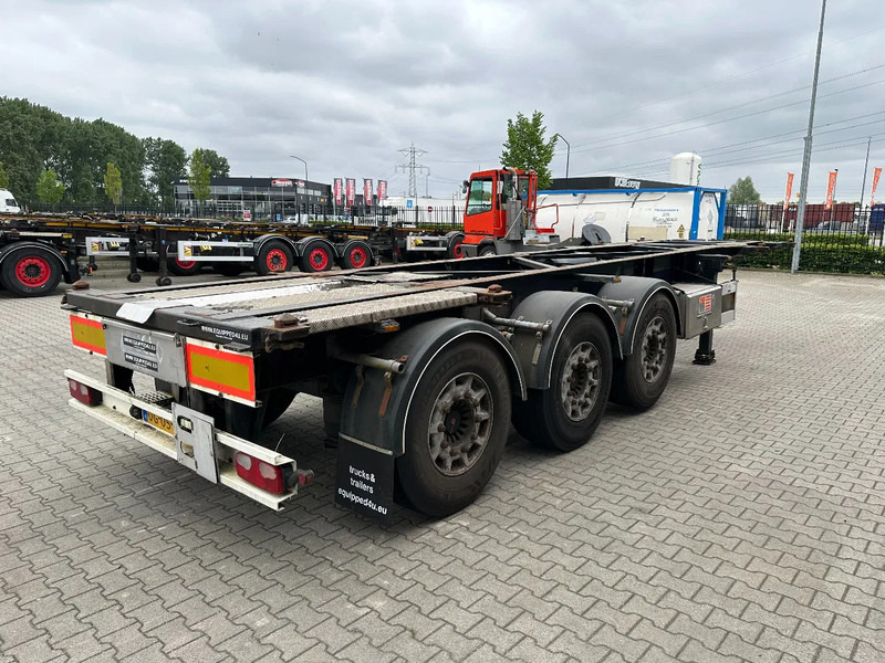 Van Hool 20FT/30FT, ADR (EX/II, EX/III, FL, OX AT), SAF + disc, liftaxle, NL-Chassis - Container transporter/ Swap body semi-trailer: picture 3 Van Hool 20FT/30FT, ADR (EX/II, EX/III, FL, OX AT), SAF + disc, liftaxle, NL-Chassis - Container transporter/ Swap body semi-trailer: picture 3