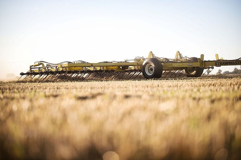 Degelman Strawmaster 30 - Harrow: picture 5 Degelman Strawmaster 30 - Harrow: picture 5