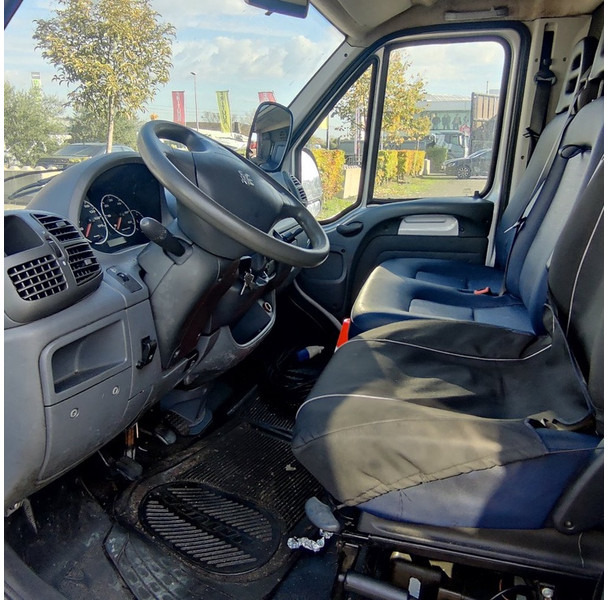 Peugeot COXX - Flatbed van: picture 3 Peugeot COXX - Flatbed van: picture 3