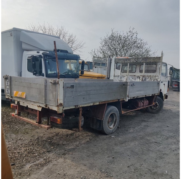 Renault 230 - Tipper: picture 4 Renault 230 - Tipper: picture 4