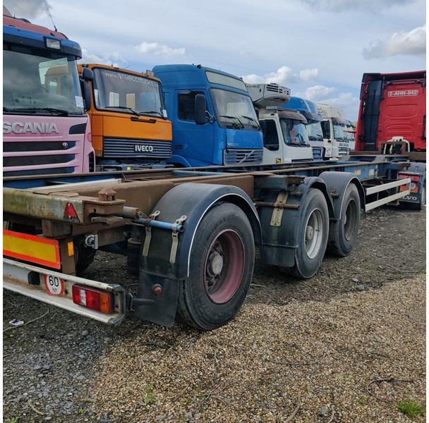 TTE Containersysteem - Container transporter/ Swap body semi-trailer: picture 5 TTE Containersysteem - Container transporter/ Swap body semi-trailer: picture 5