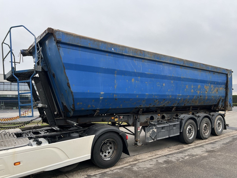 Kempf SKM 35/3 - 7,7m - 30m3 - LIFT AXLE - DISC BRAKES 48 M3 - SAF - LIFTAS - LUCHTGEVEERD - SCHIJFREMMEN - Tipper semi-trailer: picture 1 Kempf SKM 35/3 - 7,7m - 30m3 - LIFT AXLE - DISC BRAKES 48 M3 - SAF - LIFTAS - LUCHTGEVEERD - SCHIJFREMMEN - Tipper semi-trailer: picture 1