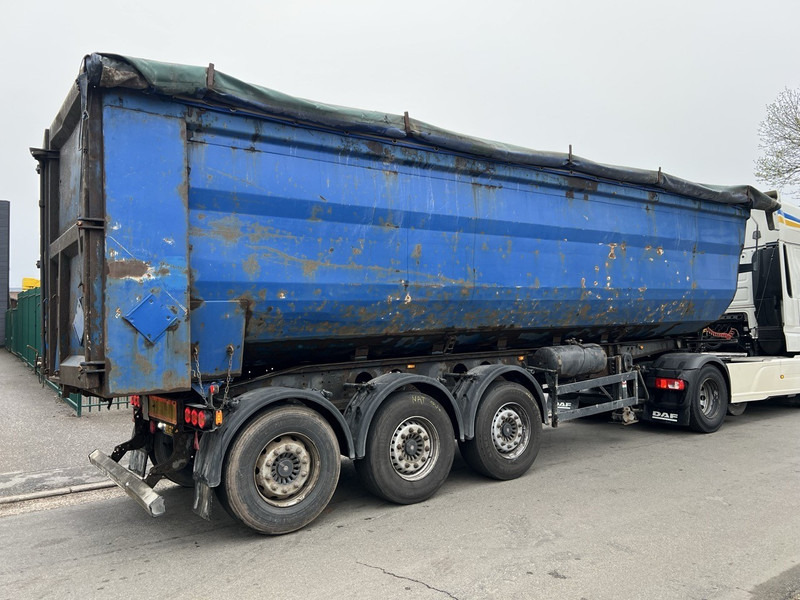 Kempf SKM 35/3 - 7,7m - 30m3 - LIFT AXLE - DISC BRAKES 48 M3 - SAF - LIFTAS - LUCHTGEVEERD - SCHIJFREMMEN - Tipper semi-trailer: picture 4 Kempf SKM 35/3 - 7,7m - 30m3 - LIFT AXLE - DISC BRAKES 48 M3 - SAF - LIFTAS - LUCHTGEVEERD - SCHIJFREMMEN - Tipper semi-trailer: picture 4