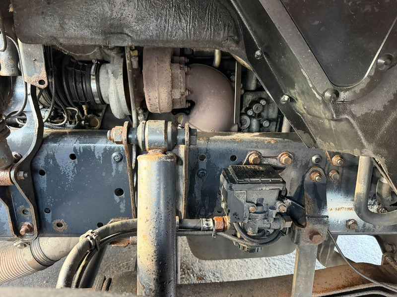 Hook lift truck MAN TGA 18.350 4x2 19T HOOKLIFT / ABROLLKIPPER / GANCHO / AMPLIROL - EURO 3 - AS TRONIC AUTOMATIC: picture 17 Hook lift truck MAN TGA 18.350 4x2 19T HOOKLIFT / ABROLLKIPPER / GANCHO / AMPLIROL - EURO 3 - AS TRONIC AUTOMATIC: picture 17