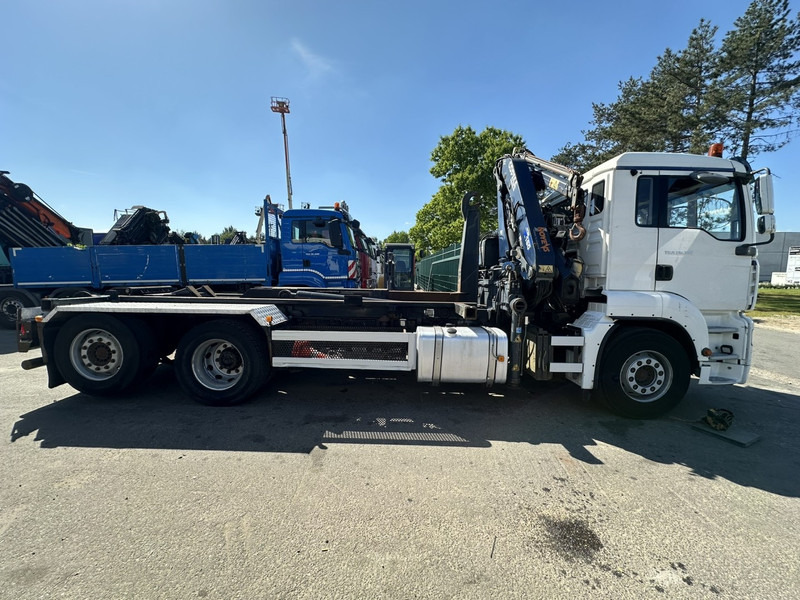 MAN TGA 26.310 6X2 HOOKLIFT + CRANE COPMA 160.4 + JIB J2 + WINCH - RADIO - LIFT + STEERING AXLE - EURO 3 - BE - Hook lift truck, Crane truck: picture 4 MAN TGA 26.310 6X2 HOOKLIFT + CRANE COPMA 160.4 + JIB J2 + WINCH - RADIO - LIFT + STEERING AXLE - EURO 3 - BE - Hook lift truck, Crane truck: picture 4