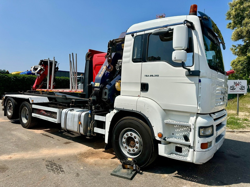 MAN TGA 26.310 6X2 HOOKLIFT + CRANE COPMA 160.4 + JIB J2 + WINCH - RADIO - LIFT + STEERING AXLE - EURO 3 - BE - Crane truck: picture 2 MAN TGA 26.310 6X2 HOOKLIFT + CRANE COPMA 160.4 + JIB J2 + WINCH - RADIO - LIFT + STEERING AXLE - EURO 3 - BE - Crane truck: picture 2