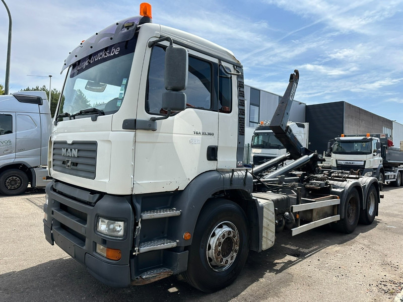 MAN TGA 33.360 6x4 HOOKLIFT - MANUAL ZF - BIG AXLES HUB REDUCTION / STEEL SPRING - BE TRUCK - Hook lift truck: picture 3 MAN TGA 33.360 6x4 HOOKLIFT - MANUAL ZF - BIG AXLES HUB REDUCTION / STEEL SPRING - BE TRUCK - Hook lift truck: picture 3