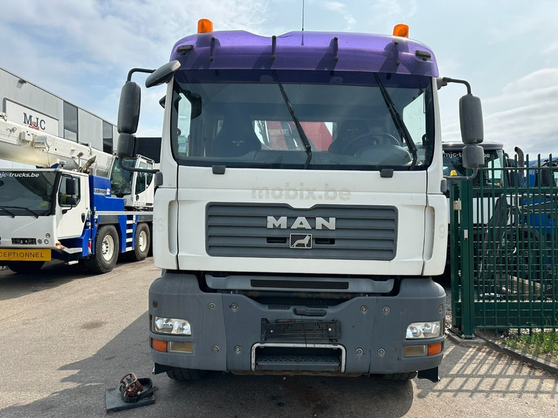 MAN TGS 33.440 6x4 TIPPER + CRANE FASSI F230 - 5x HYDR - 5/6 F Rotator - BIG AXLES HUB REDUCTION / STEEL SPRING - Tipper, Crane truck: picture 3 MAN TGS 33.440 6x4 TIPPER + CRANE FASSI F230 - 5x HYDR - 5/6 F Rotator - BIG AXLES HUB REDUCTION / STEEL SPRING - Tipper, Crane truck: picture 3