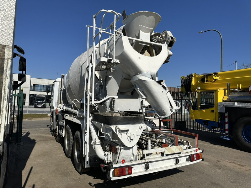Mercedes-Benz ACTROS 3235 8x4 PUMI SCHWING - MIXER + PUMP - STEEL SPRING / HUB REDUCTION - AP ACHSEN - Concrete pump truck: picture 5 Mercedes-Benz ACTROS 3235 8x4 PUMI SCHWING - MIXER + PUMP - STEEL SPRING / HUB REDUCTION - AP ACHSEN - Concrete pump truck: picture 5