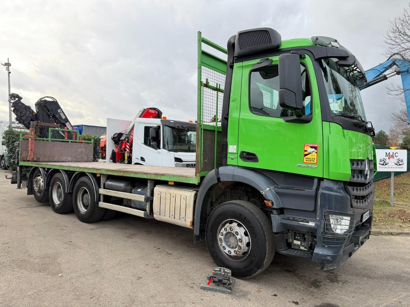 Mercedes-Benz AROCS 3240 8x4 TRIDEM PRITSCHE + KRAN HIAB 166 E-5 HIPRO - ROTATOR - 5/6F - RADIO - PLATFORM 7m50 - EURO 6 - *324.000km* - LIFT + STEERING AXLE - Dropside/ Flatbed truck, Crane truck: picture 1 Mercedes-Benz AROCS 3240 8x4 TRIDEM PRITSCHE + KRAN HIAB 166 E-5 HIPRO - ROTATOR - 5/6F - RADIO - PLATFORM 7m50 - EURO 6 - *324.000km* - LIFT + STEERING AXLE - Dropside/ Flatbed truck, Crane truck: picture 1