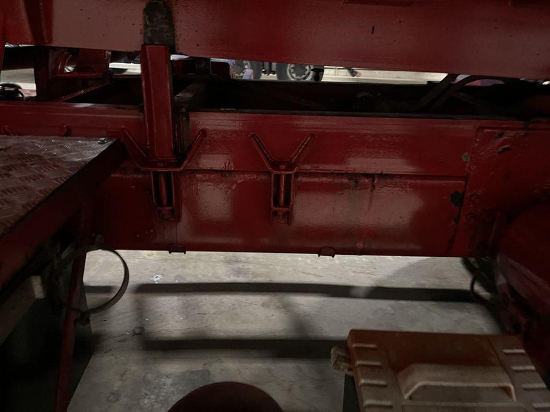 Tipper Scania T124-420 TORPEDO HAUBE - 6x4 - KIPPER - MANUAL GRS900 3+3 - STEEL SPRING / BALLIESTAS / LAMES / BLATT: picture 12 Tipper Scania T124-420 TORPEDO HAUBE - 6x4 - KIPPER - MANUAL GRS900 3+3 - STEEL SPRING / BALLIESTAS / LAMES / BLATT: picture 12