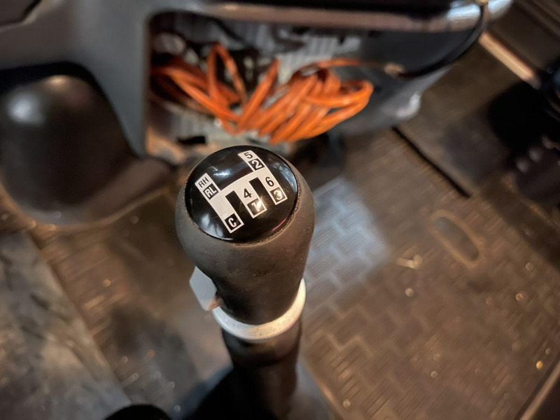 Tipper Scania T124-420 TORPEDO HAUBE - 6x4 - KIPPER - MANUAL GRS900 3+3 - STEEL SPRING / BALLIESTAS / LAMES / BLATT: picture 18 Tipper Scania T124-420 TORPEDO HAUBE - 6x4 - KIPPER - MANUAL GRS900 3+3 - STEEL SPRING / BALLIESTAS / LAMES / BLATT: picture 18