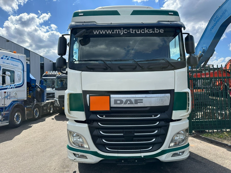 DAF XF 460 RETARDER - PTO HYDR - MX 13L - 460HP - SPACECAB - A/C - FRIGO - SPOILERS - EURO 6 - BE TRUCK - Tractor unit: picture 2 DAF XF 460 RETARDER - PTO HYDR - MX 13L - 460HP - SPACECAB - A/C - FRIGO - SPOILERS - EURO 6 - BE TRUCK - Tractor unit: picture 2