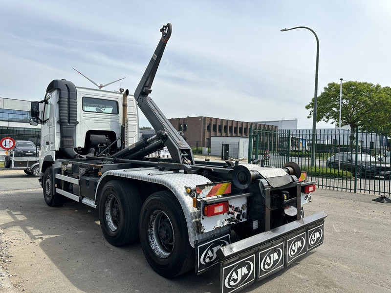 Volvo FH 460 6X4 HOOKLIFT AJK 20T - 5430mm - HUB REDUCTION / STEEL SPRING - I-SHIFT - EURO 5 - A/C - BE TRUCK - Hook lift truck: picture 5 Volvo FH 460 6X4 HOOKLIFT AJK 20T - 5430mm - HUB REDUCTION / STEEL SPRING - I-SHIFT - EURO 5 - A/C - BE TRUCK - Hook lift truck: picture 5