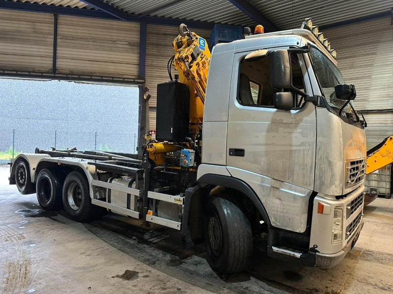 Volvo FH12-420 8x4 HOOKLIFT AJK + CRANE EFFER 250 - 3S - RADIO - TRIDEM LIFT + STEERING AXLE - I SHIFT - BE TRUCK - Hook lift truck, Crane truck: picture 3 Volvo FH12-420 8x4 HOOKLIFT AJK + CRANE EFFER 250 - 3S - RADIO - TRIDEM LIFT + STEERING AXLE - I SHIFT - BE TRUCK - Hook lift truck, Crane truck: picture 3