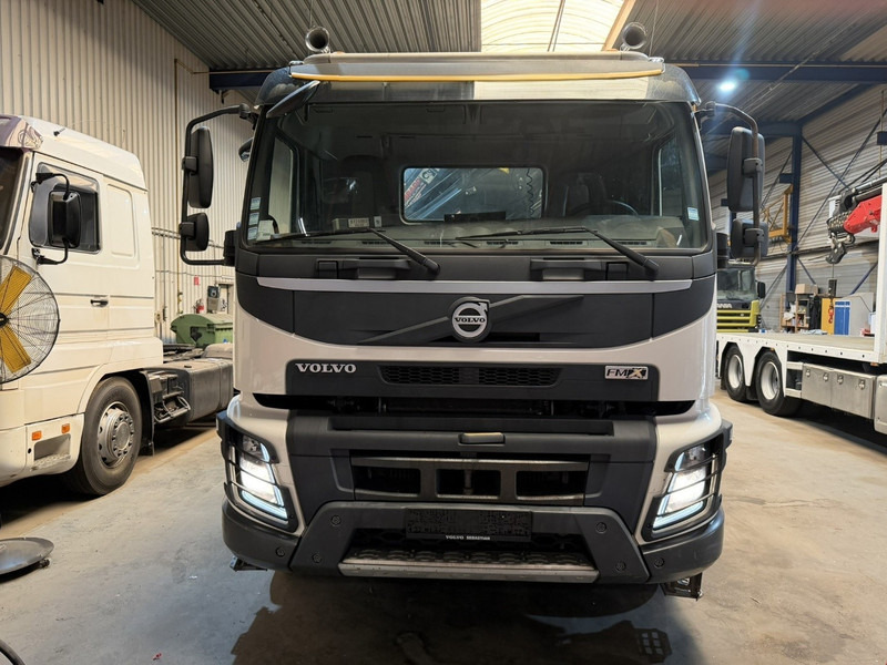 Volvo FMX 460 6x4 TIPPER + CRANE HIAB 244 E-5 HIPRO - ROTATOR - RADIO - *349.000km* - EURO 6 - BE TRUCK - Tipper, Crane truck: picture 3 Volvo FMX 460 6x4 TIPPER + CRANE HIAB 244 E-5 HIPRO - ROTATOR - RADIO - *349.000km* - EURO 6 - BE TRUCK - Tipper, Crane truck: picture 3