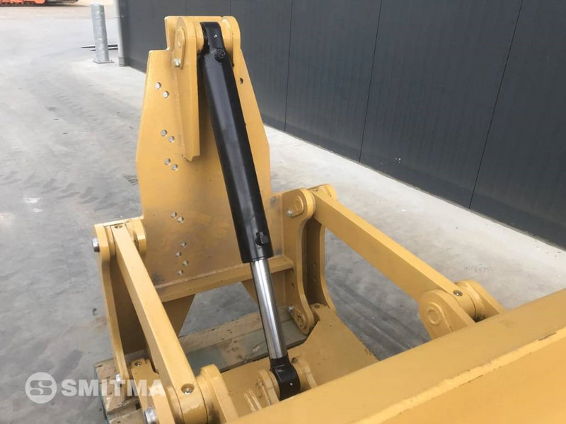 Cat 140H - Blade for Construction machinery: picture 5 Cat 140H - Blade for Construction machinery: picture 5