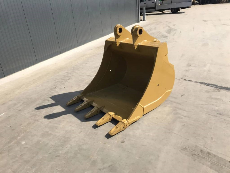 Cat 323E 1.20m - Bucket for Construction machinery: picture 3 Cat 323E 1.20m - Bucket for Construction machinery: picture 3