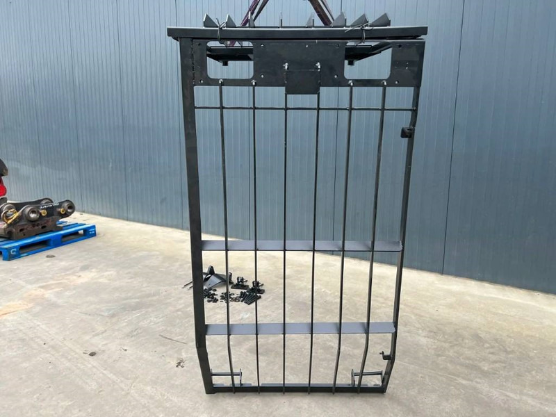 Cat 324D Guard - Cab and interior for Construction machinery: picture 4 Cat 324D Guard - Cab and interior for Construction machinery: picture 4