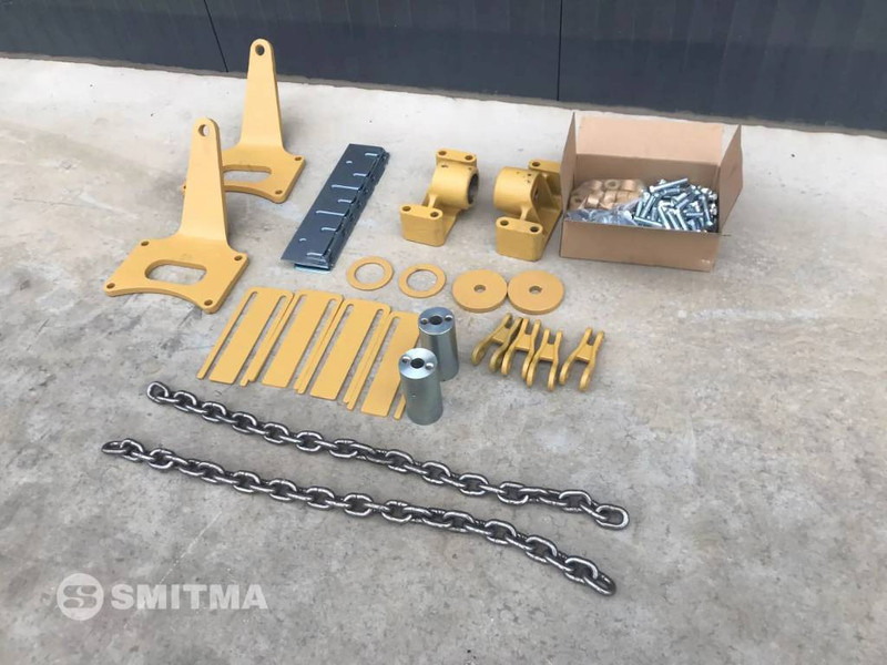 Cat 730C2 - Tail lift for Construction machinery: picture 4 Cat 730C2 - Tail lift for Construction machinery: picture 4
