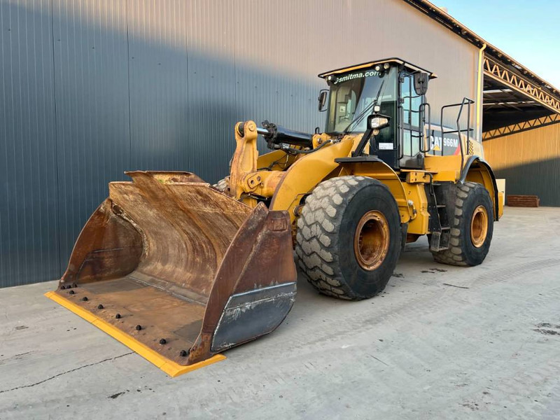 Cat 966M - Wheel loader: picture 1 Cat 966M - Wheel loader: picture 1