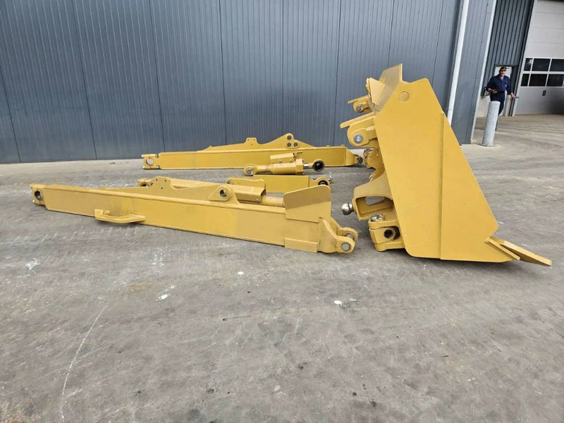 Cat D8N SU - Blade for Construction machinery: picture 5 Cat D8N SU - Blade for Construction machinery: picture 5