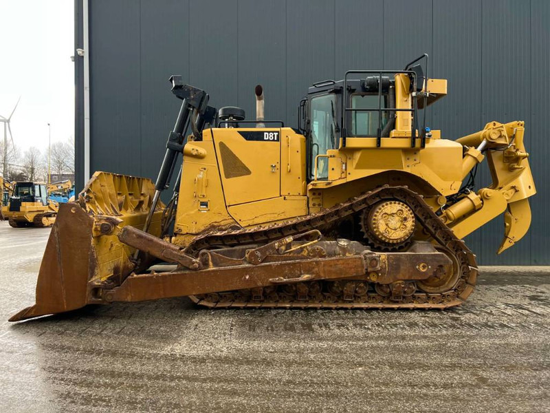 Bulldozer Cat D8T - CE: picture 1