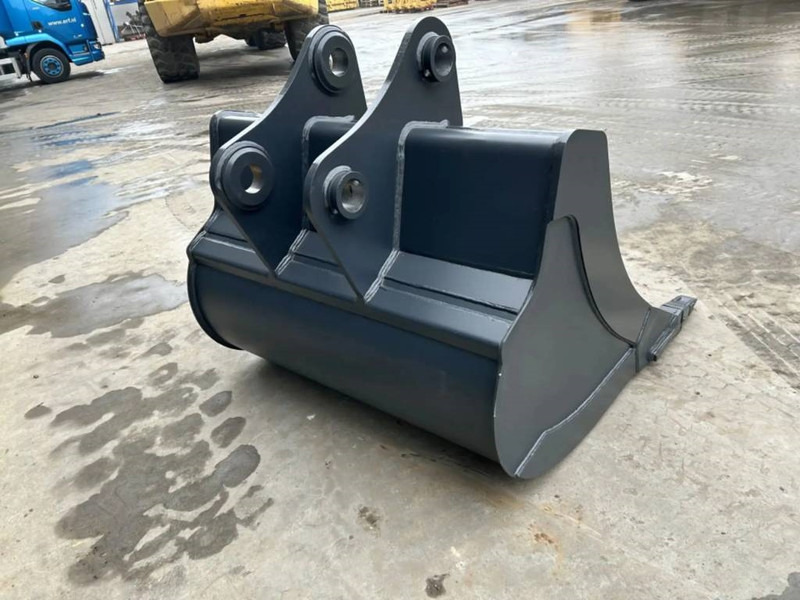 Hitachi ZX220 - 1.40m - Bucket for Construction machinery: picture 3 Hitachi ZX220 - 1.40m - Bucket for Construction machinery: picture 3