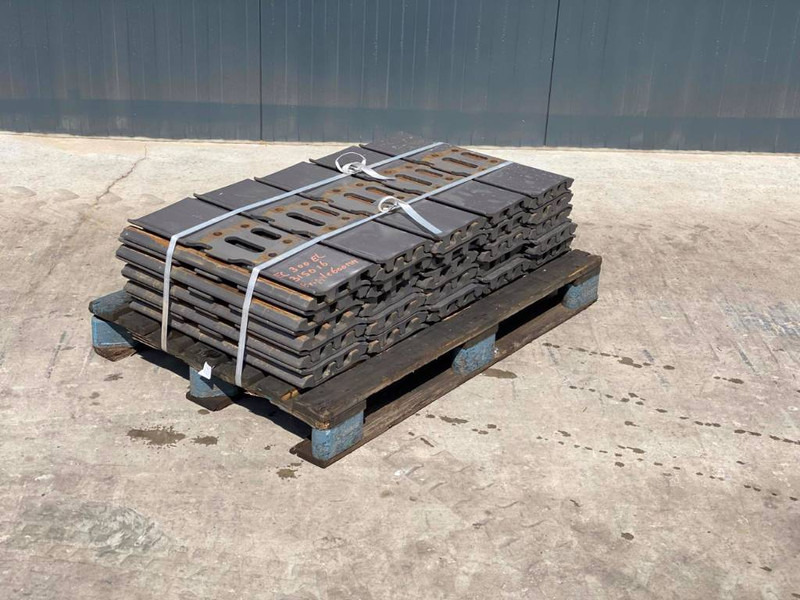 Frame/ Chassis for Construction machinery JCB JS240 / JS260 / JS300 Shoes/Pads: picture 1