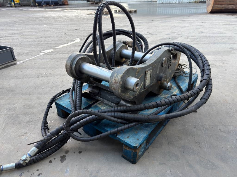 Quick coupler for Construction machinery Liebherr SWA48 - 323F Likufix: picture 6