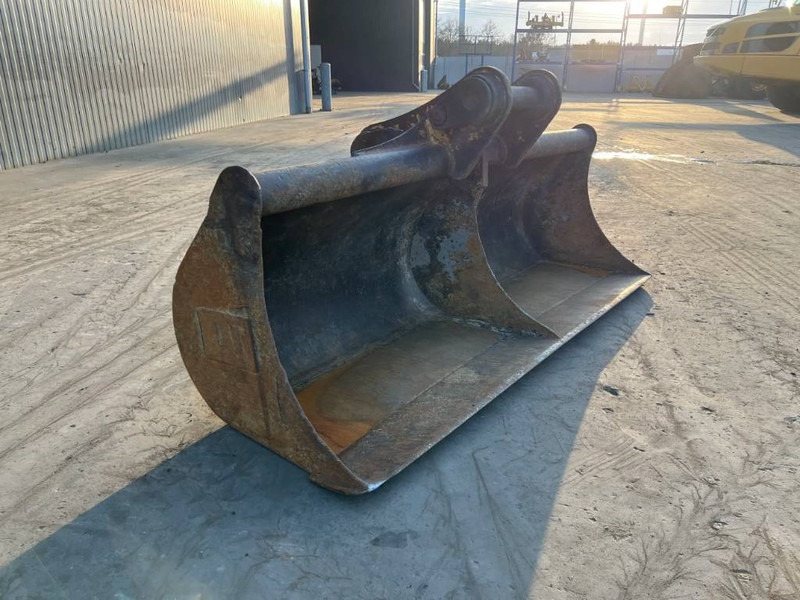 Miller Caterpillar 311D / 312D / 312E / 313F / 314D / 314 - Bucket for Construction machinery: picture 3 Miller Caterpillar 311D / 312D / 312E / 313F / 314D / 314 - Bucket for Construction machinery: picture 3