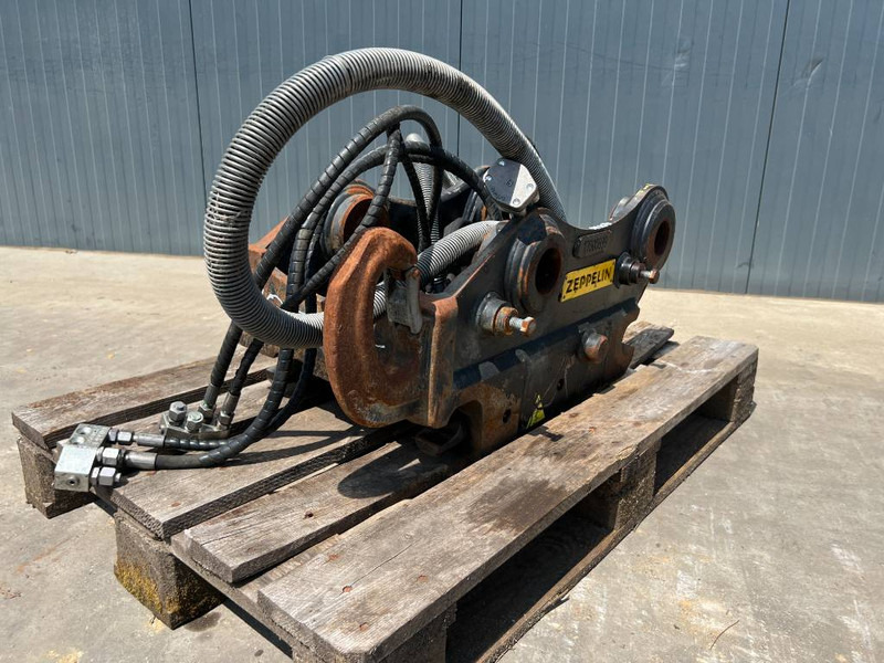 Quick coupler for Construction machinery OilQuick OQ65 - M314F / M316F / M318F: picture 1