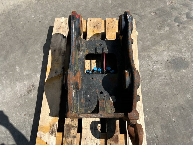 Quick coupler for Construction machinery OilQuick OQ65 - M314F / M316F / M318F: picture 15