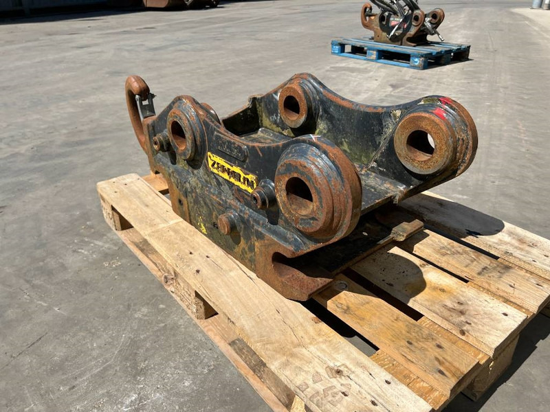 Quick coupler for Construction machinery OilQuick OQ65 - M314F / M316F / M318F: picture 8