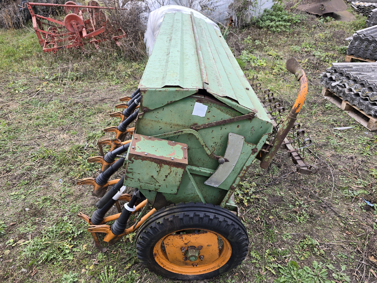 AMAZONE D7 Typ 25 Standard (2,5 m) - Sowing equipment: picture 4 AMAZONE D7 Typ 25 Standard (2,5 m) - Sowing equipment: picture 4