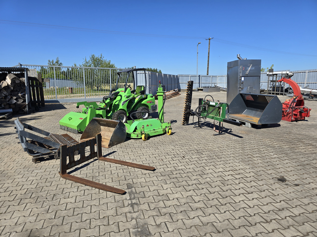 AVANT 423 - Skid steer loader: picture 1 AVANT 423 - Skid steer loader: picture 1