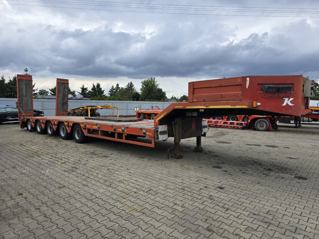 ArtTrailer LIDER ART-01 - Low loader semi-trailer: picture 1 ArtTrailer LIDER ART-01 - Low loader semi-trailer: picture 1