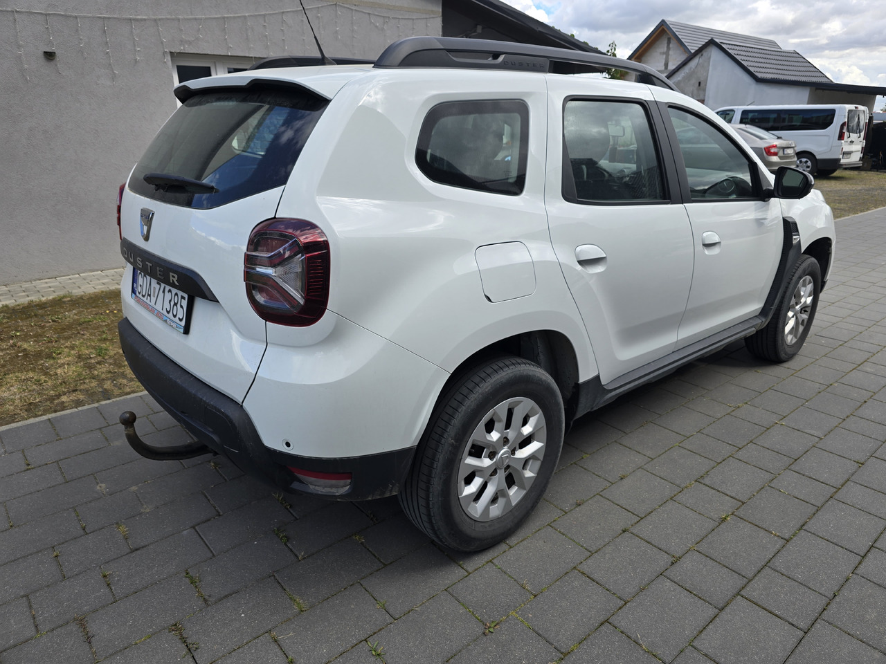 DACIA DUSTER 1.0 + LPG - Car: picture 2 DACIA DUSTER 1.0 + LPG - Car: picture 2